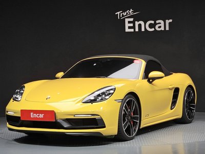 PORSCHE 718 BOXSTER