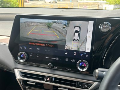 صورة مصغرة 16 لـ 2023 Lexus RX