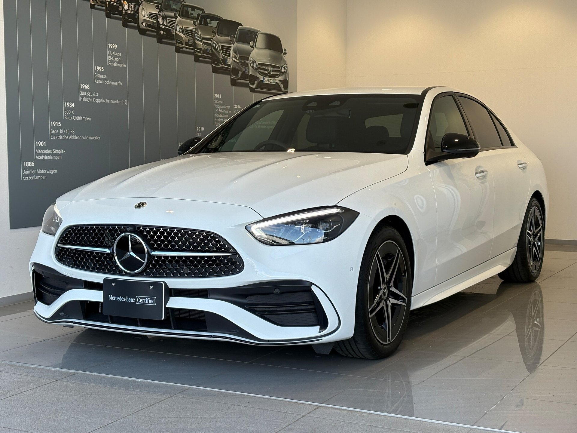 MERCEDES-BENZ C-CLASS - View 1