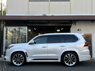 LEXUS LX - 9