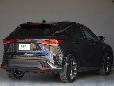صورة 4 لـ 2025 Lexus RX