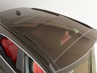 صورة 8 لـ 2025 Lexus RX