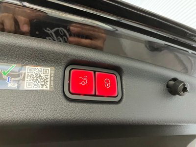 2026 Mercedes-BENZ C-CLASS — миниатюра 19