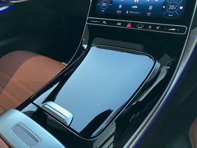 2026 Mercedes-BENZ C-CLASS — миниатюра 39