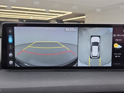 2022 Genesis GV70 — миниатюра 15