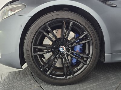 صورة 6 لـ 2019 BMW M5