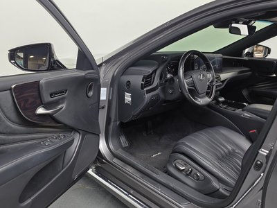 صورة مصغرة 13 لـ 2021 Lexus LS