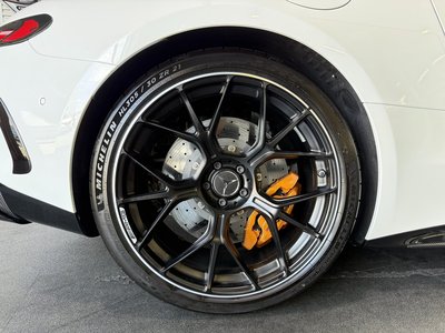 2025 Mercedes-BENZ GT AMG 照片 9