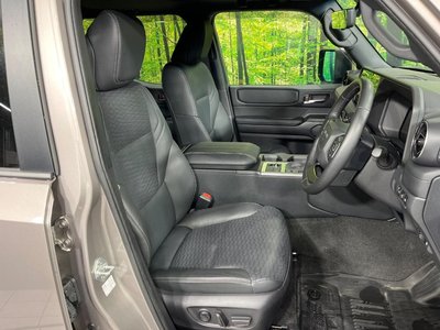 TOYOTA LAND CRUISER 250 - 9