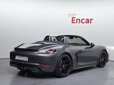 PORSCHE 718 BOXSTER - 3