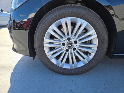 MERCEDES-BENZ C-CLASS - 9