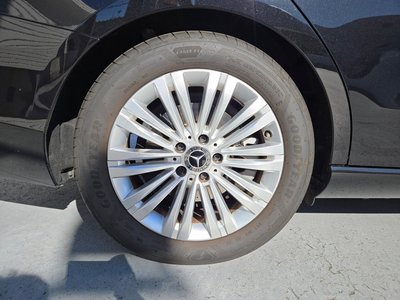 MERCEDES-BENZ C-CLASS - 7