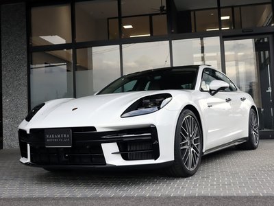 PORSCHE PANAMERA - 10