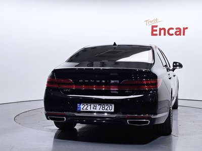 2020 Genesis G90 photo 4