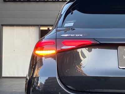 MERCEDES-BENZ GLC AMG - 10