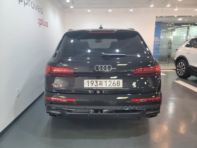 AUDI Q7 - 3