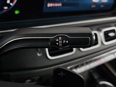 MERCEDES-BENZ GLS - 9