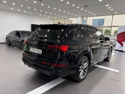 AUDI Q7 - 5