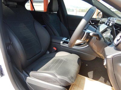 MERCEDES-BENZ C-CLASS - 10