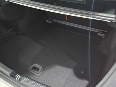 2026 Mercedes-BENZ C-CLASS 照片 10