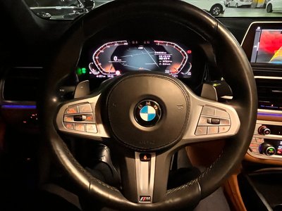 BMW 7 SERIES - 8