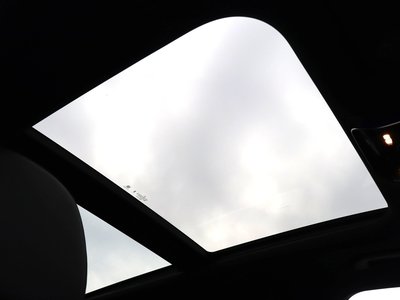 2025 Mercedes-BENZ GLC 照片 5