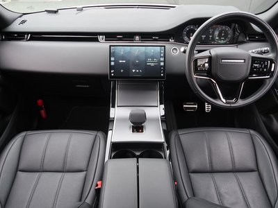 صورة 2 لـ 2025 LAND Rover RANGE ROVER EVOQUE