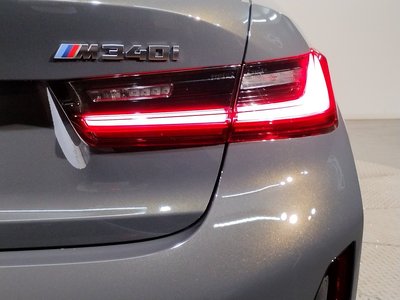 2025 BMW 3 SERIES 缩略图 24