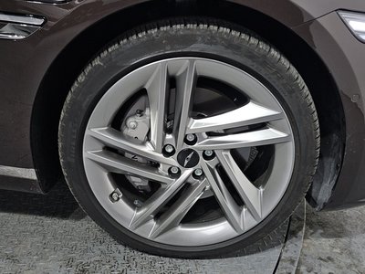 GENESIS G80 (RG3) - 6