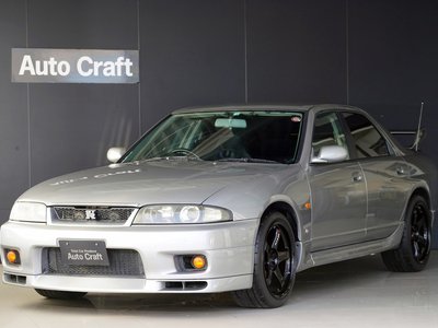 NISSAN SKYLINE GT-R SEDAN