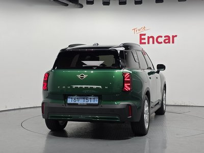 MINI COUNTRYMAN - 4