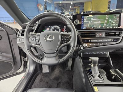 2025 LEXUS ES 照片 5