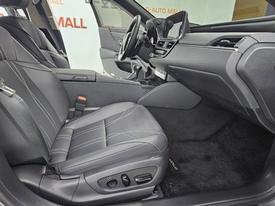 2025 LEXUS ES 照片 9