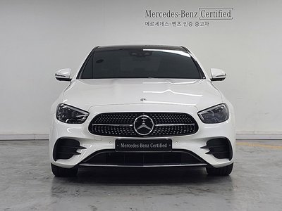 MERCEDES-BENZ E-CLASS - 2