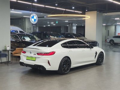 BMW M8 - 5