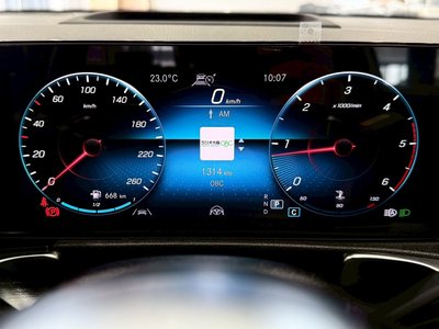 2023 Mercedes-BENZ GLB — миниатюра 20