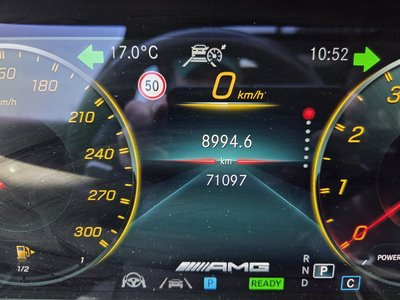 MERCEDES-BENZ E-CLASS - 6