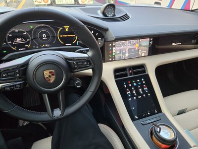 PORSCHE TAYCAN - 2