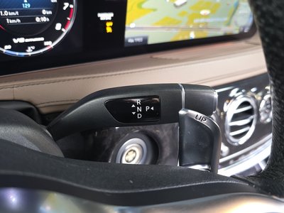 MERCEDES-BENZ S-CLASS - 9