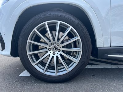 MERCEDES-BENZ GLS - 9