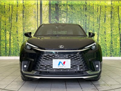 2024 Lexus LBX thumbnail 14