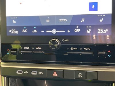 2024 Lexus LBX thumbnail 68