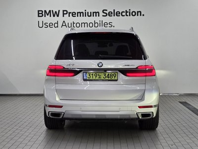 2025 BMW X7 — фото 4