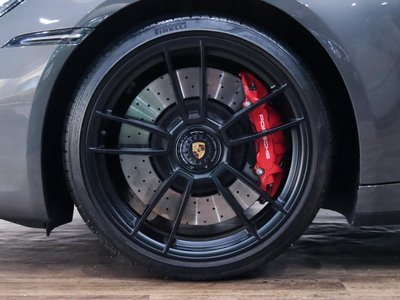 PORSCHE 911 - 5