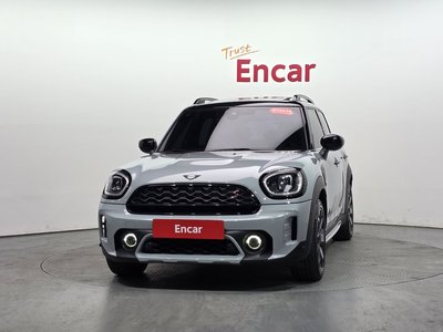 MINI COUNTRYMAN - 3