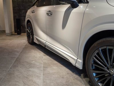 2023 Lexus RX — миниатюра 12