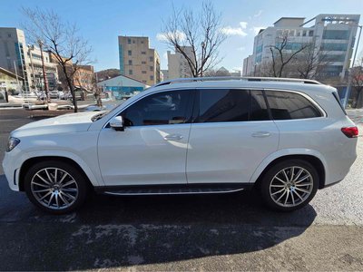 MERCEDES-BENZ GLS - 7