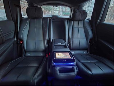 MERCEDES-BENZ GLS - 10