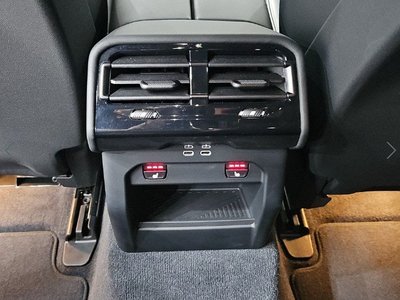 صورة مصغرة 13 لـ 2025 BMW 5 SERIES