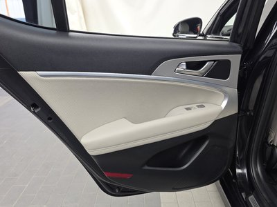 2022 Genesis THE NEW G70 缩略图 15